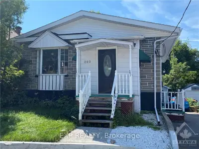 260 St Denis Street, Vanier And Kingsview Park, On K1l 5j5