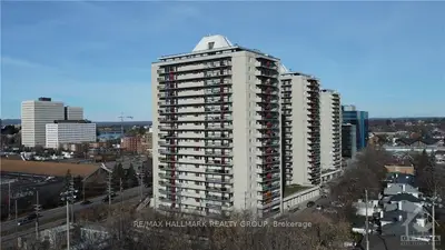 158c Mcarthur Avenue 801, Vanier And Kingsview Park, On K1l 8e7