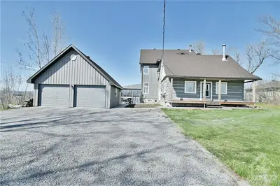 3217 OLD HIGHWAY 17, Clarence-Rockland, ON K4K 1W1