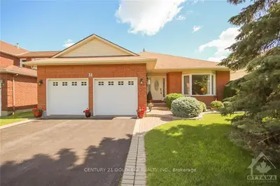 31 CLAUDET Crescent, Hunt Club - South Keys and Area, ON K1G 4R5