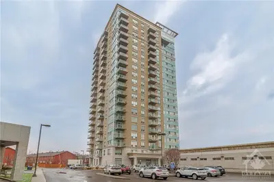 90 LANDRY Street 1405, Vanier and Kingsview Park, ON K1L 0A9