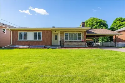 496 IRVING Street, Pembroke, ON K8A 2T5