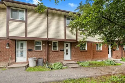 1390 FOXWELL Street, Cyrville - Carson Grove - Pineview, ON K1B 5J4