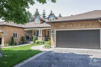 62 COULSON Court, Kanata, ON K2K 2X9