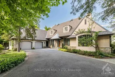 2902 BARLOW Crescent, Constance Bay - Dunrobin - Kilmaurs - Woodlawn, ON K0A 1T0
