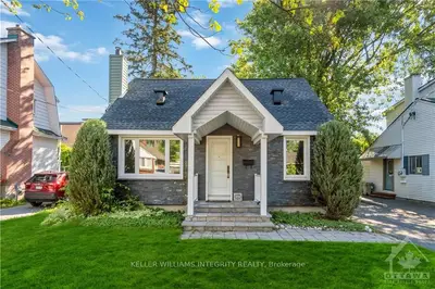 155 CAMELIA Avenue, Manor Park - Cardinal Glen and Area, ON K1K 2X8