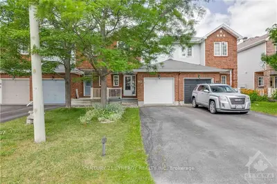 945 LUCILLE Way, Orleans - Cumberland and Area, ON K4A 4H9