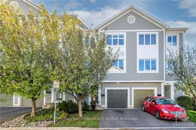 502 Burleigh, Cyrville - Carson Grove - Pineview, On K1j 1k1
