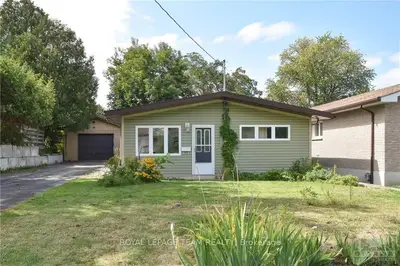 74 Burland Street, Britannia - Lincoln Heights And Area, On K2b 6k1