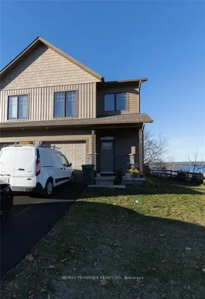 359 Nelson Street, Pembroke, On K8a 3n5