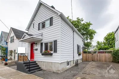 16 LADOUCEUR Street, West Centre Town, ON K1Y 2T1