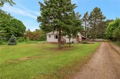 3160 LAKE DORE Road, North Algona Wilberforce, ON K0J 1X0