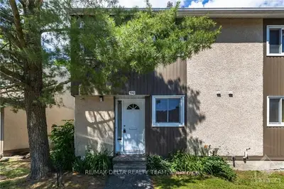 1542 LASSITER Terrace, Beacon Hill North - South and Area, ON K1J 8N4
