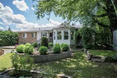 4225 LANCASTER Street, South Glengarry, ON K0C 1L0