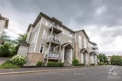 273 EVEREST B, Elmvale Acres and Area, ON K1G 4C2