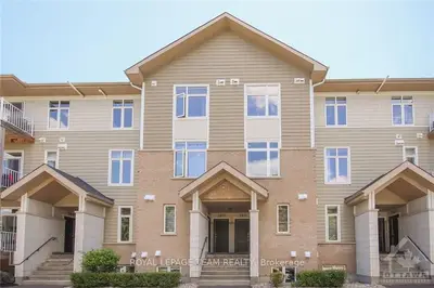 265 EVEREST B, Elmvale Acres and Area, ON K1G 4E3