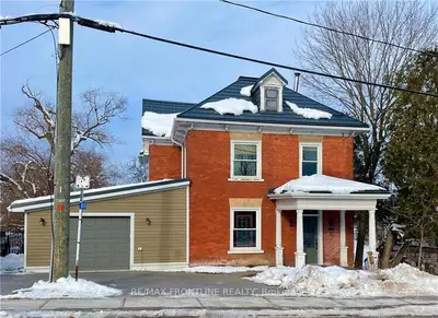 85 SOUTH Street, Lanark Highlands, ON K0G 1K0