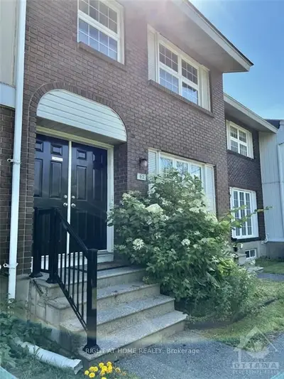 3260 Southgate Road 62, Hunt Club - South Keys And Area, On K1v 8w9