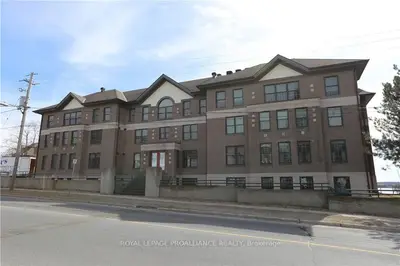 235 King E Street 205, Brockville, On K6v 1c8