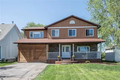 51 ALBERT Street, Russell, ON K0A 1W0
