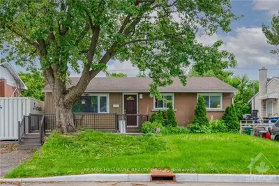 1317 AVENUE Q Avenue, Alta Vista and Area, ON K1G 0B7