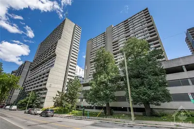 500 LAURIER Avenue W 2406, Ottawa Centre, ON K1R 5E1