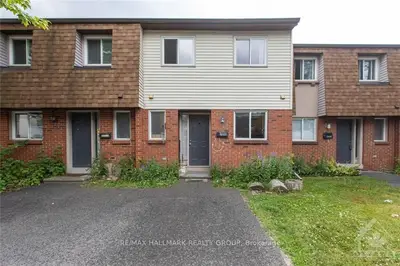 2996 OLYMPIC Way, Blossom Park - Airport and Area, ON K1T 1Y4