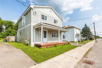 3675 CHAMPLAIN Street, Clarence-Rockland, ON K0A 1E0