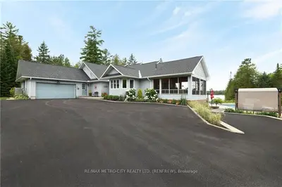 119 Rosebrugh Road, Greater Madawaska, On K7v 3z9