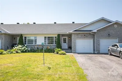 188 RIVINGTON Street, Carp - Huntley Ward, ON K0A 1L0