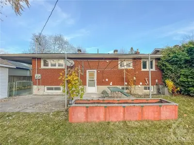 2208 Audrey Avenue B, Elmvale Acres And Area, On K1g 1l3