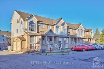 1701 Blohm Drive 17, Hunt Club - South Keys And Area, On K1g 6n6