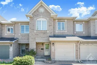 2049 Dorima Street, Orleans - Cumberland And Area, On K4a 4e8