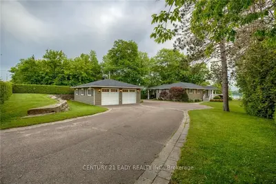 511 MOWAT Road, Whitewater Region, ON K0J 1K0
