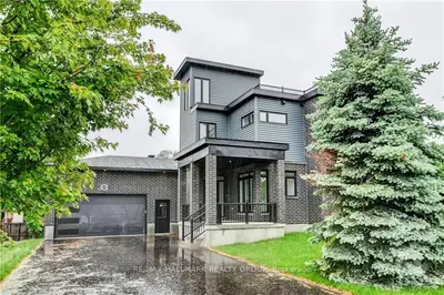 43 ROSSLAND Avenue, Meadowlands - Crestview and Area, ON K2G 2K5