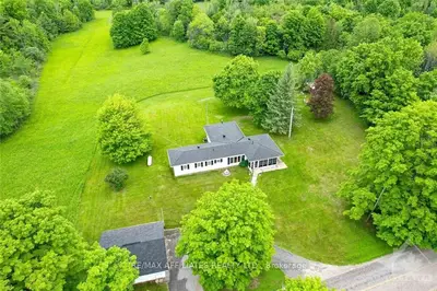 630 HUTCHINGS Road, Rideau Lakes, ON K0G 1X0