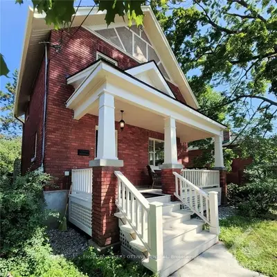 79 HELENA Street, Tunneys Pasture and Ottawa West, ON K1Y 3M9