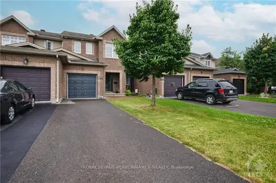 1098 BRASSEUR Crescent, Orleans - Cumberland and Area, ON K4A 5A2
