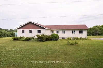 16615 FOURTH Road, North Stormont, ON K0C 1C0