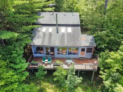 99a Deadlock Bay Road, Rideau Lakes, On K0g 1e0