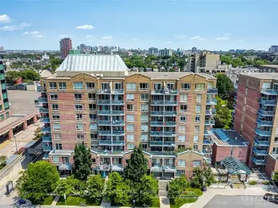 35 HOLLAND Avenue 207, Tunneys Pasture and Ottawa West, ON K1Y 4S2