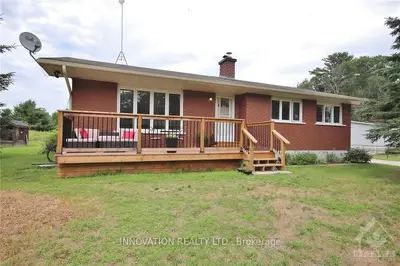 160 KINGDON MINE Road, Carp - Dunrobin - Huntley - Fitzroy and Area, ON K7S 3G7