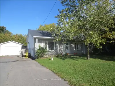 4077 COUNTY RD 34 Road, South Glengarry, ON K0C 1L0