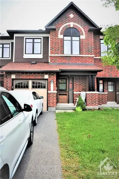 104 WATERFERN Street, Orleans - Cumberland and Area, ON K4A 0T4