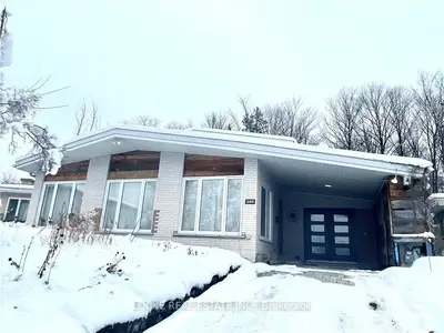 285 MICHEL Circle, Vanier and Kingsview Park, ON K1L 7P4