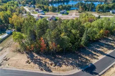 Lot 34 YANTHA Crescent, Madawaska Valley, ON K0J 1B0