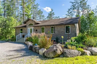 45 VIZENA Trail, Whitewater Region, ON K0J 2L0