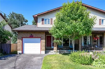 1362 GOSSET Street, Cyrville - Carson Grove - Pineview, ON K1B 3P6