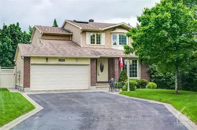 1832 ROBINWOOD Place, Orleans - Convent Glen and Area, ON K1C 6L2