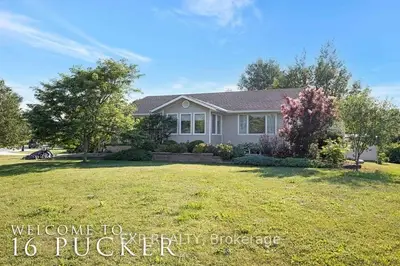 16 PUCKER Street, Renfrew, ON K7V 3Z9